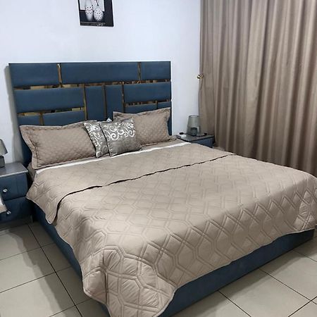 Reem 1 Apartment Ajman Luaran gambar