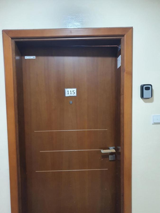 Reem 1 Apartment Ajman Luaran gambar