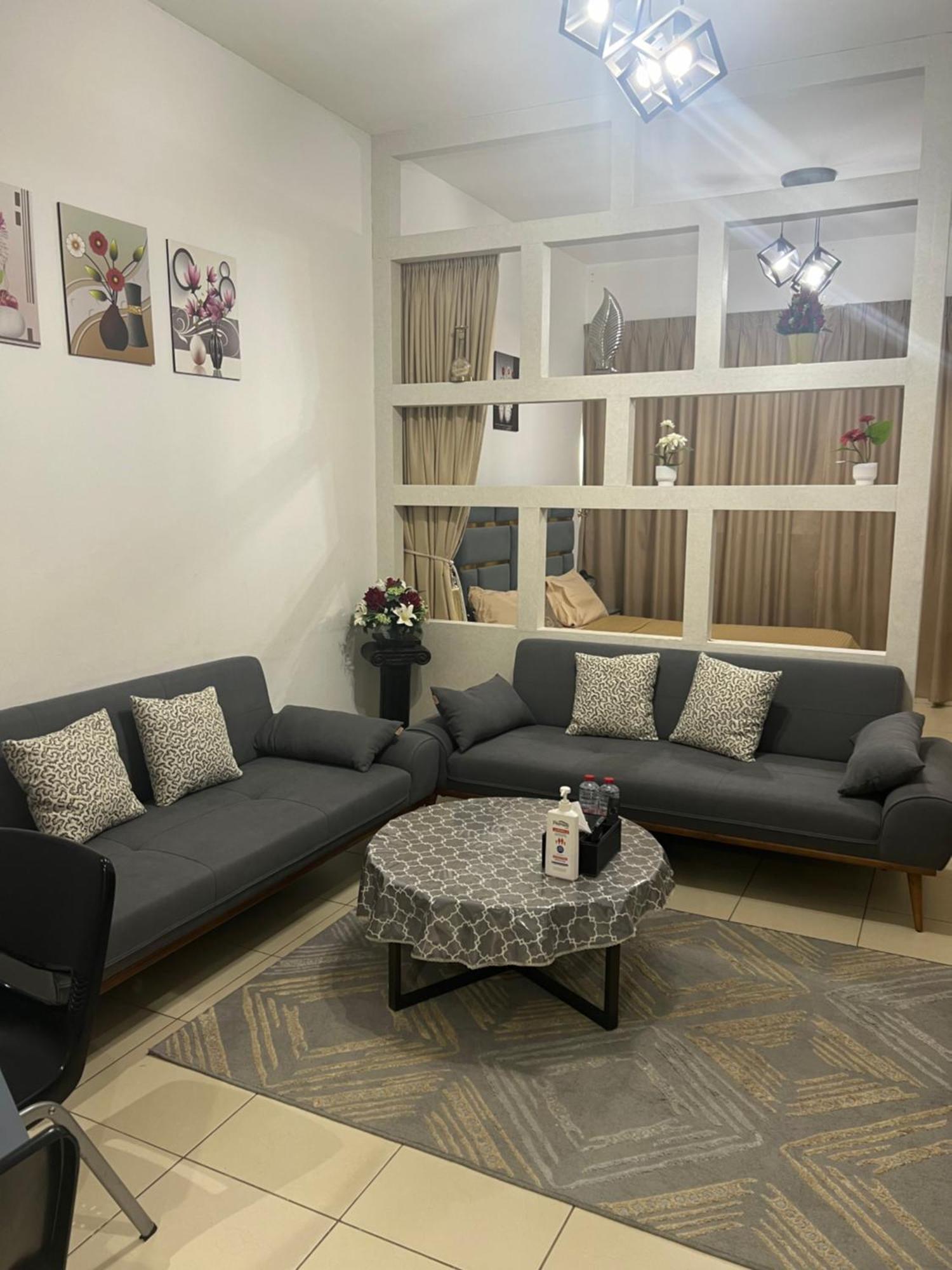 Reem 1 Apartment Ajman Luaran gambar